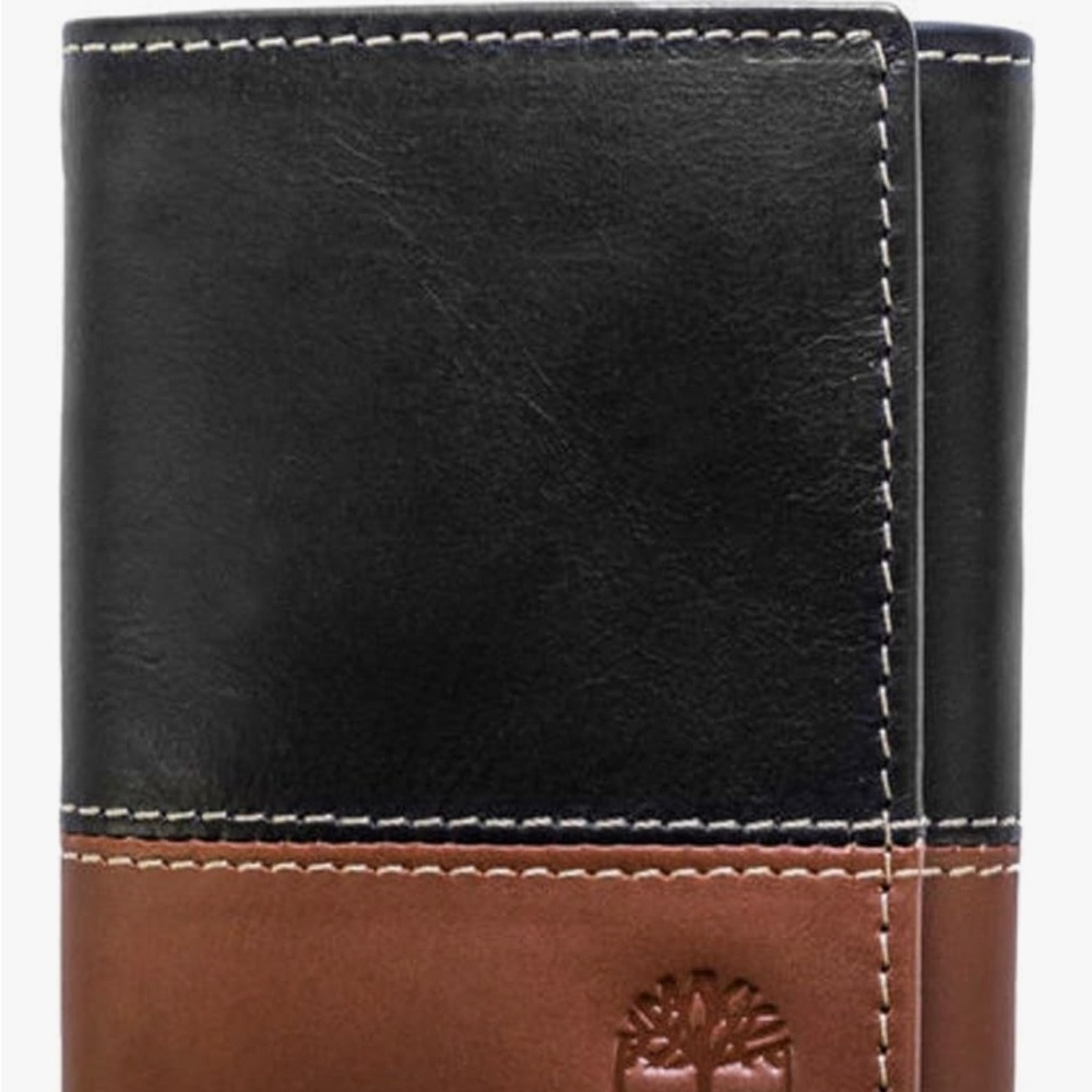 Timberland Black and Brown Trifold Wallet - Picture 3 of 3